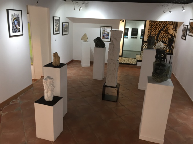 Sculptures, photos, peintures garnissent la galerie Noir et Blanc à Bastia Sculptures, photos, peintures garnissent la galerie Noir et Blanc à Bastia
