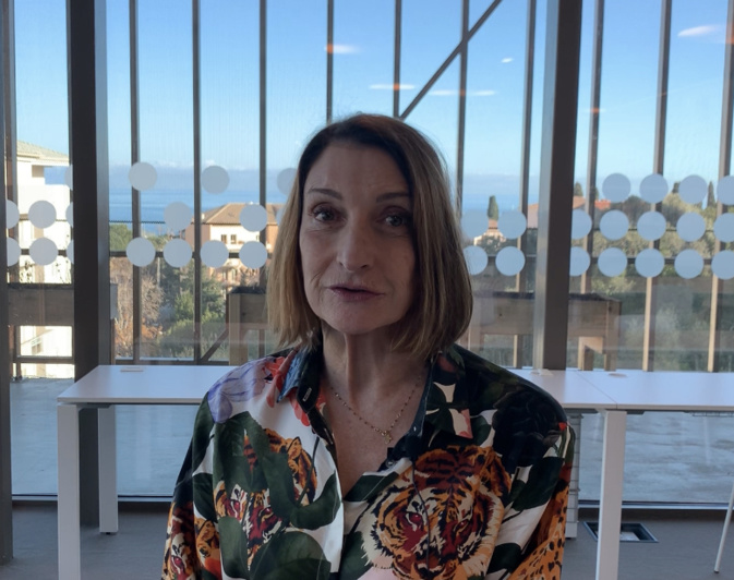 Patricia Gattaceca chante Carmini de Paul Valéry à l'Alb'Oru de Bastia Patricia Gattaceca chante Carmini de Paul Valéry à l'Alb'Oru de Bastia