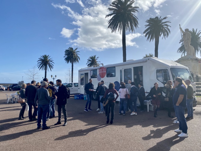 Bastia : nouveau rassemblement de protestation du collectif des infirmiers libéraux Bastia : nouveau rassemblement de protestation du collectif des infirmiers libéraux