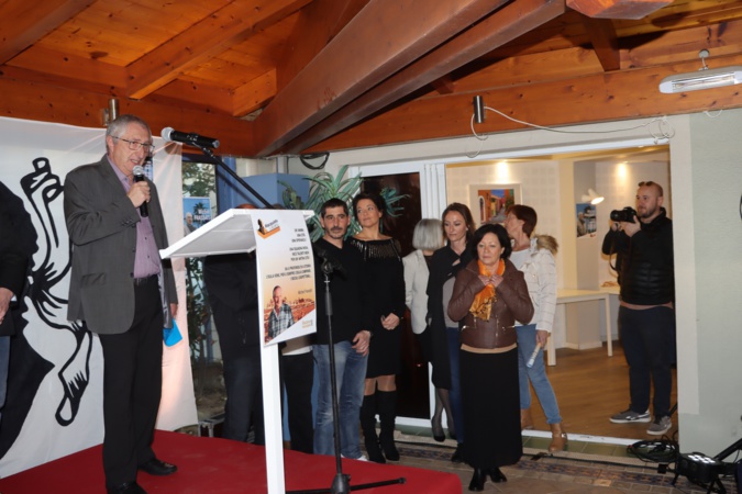 Prisintazione di a lista " Riacquistu l'Isulanu" Prisintazione di a lista " Riacquistu l'Isulanu"