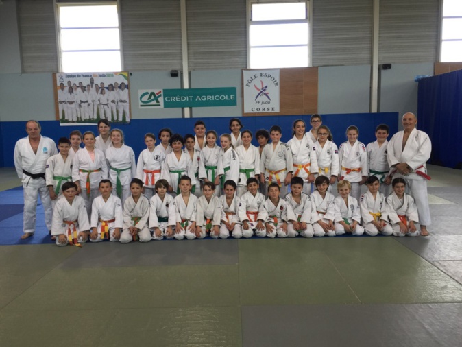 Les stagiaires benjamins Les stagiaires benjamins