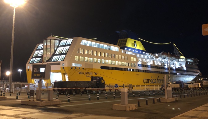 Coronavirus. Un couple corse de retour de Venise : "pas de contrôle et peu d'explications sur les bateaux en provenance d'Italie"