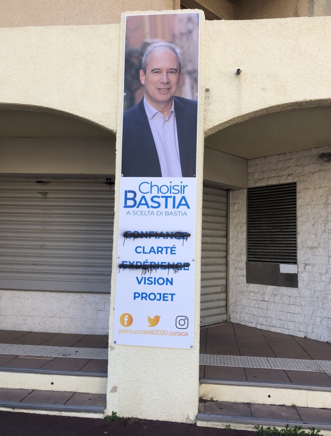 Bastia : Les permanences de Jean Zuccarelli taguées 