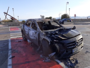 Île Rousse : La voiture d'Angèle Bastiani, candidate aux municipales, incendiée Île Rousse : La voiture d'Angèle Bastiani, candidate aux municipales, incendiée