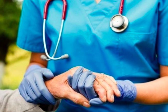 Coronavirus et solidarité : "Faites une blouse", les soignants ont besoin de vous Coronavirus et solidarité : "Faites une blouse", les soignants ont besoin de vous