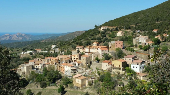 La photo du jour : u bellu paese di Novella La photo du jour : u bellu paese di Novella