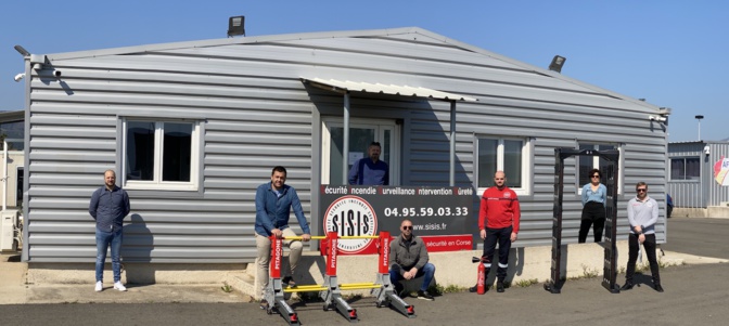 La SISIS compte 500 employés sur tout le territoire. La SISIS compte 500 employés sur tout le territoire.