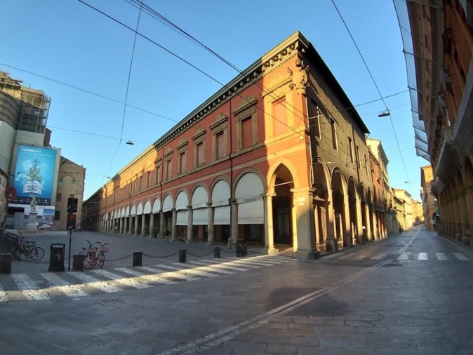 Covid-19 : L'Italie a franchi le cap des 20.000 morts. Les cas en réanimation en baisse Covid-19 : L'Italie a franchi le cap des 20.000 morts. Les cas en réanimation en baisse