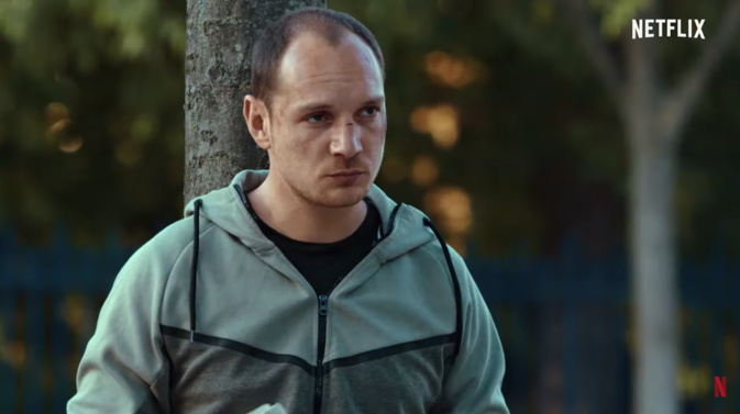 Alexis Manenti dans le rôle d'un voyou serbe pour The Eddy © Netflix Alexis Manenti dans le rôle d'un voyou serbe pour The Eddy © Netflix