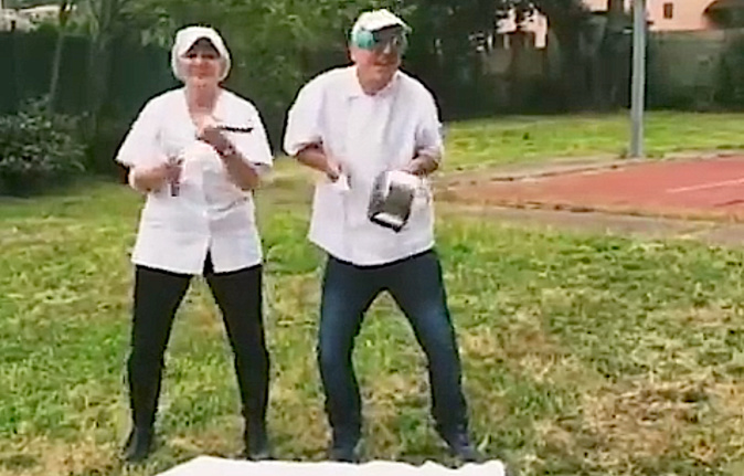 Porto-Vecchio : Quand les professeurs du lycée s'adressent à leurs élèves en vidéo Porto-Vecchio : Quand les professeurs du lycée s'adressent à leurs élèves en vidéo