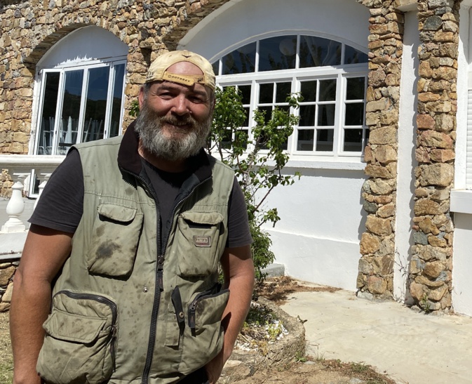 En Corse, les paillotes tombent à l’eau En Corse, les paillotes tombent à l’eau