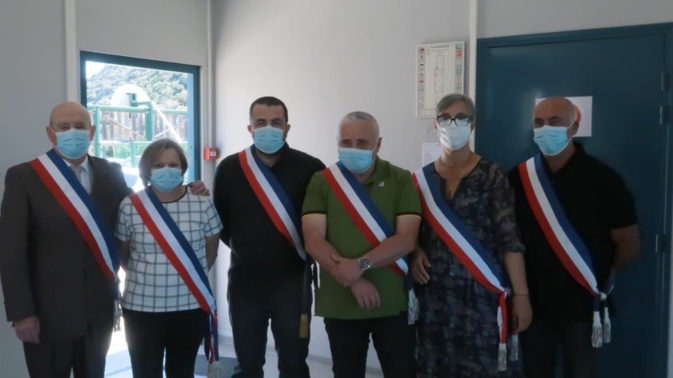 Joseph Mattei, maire de Monticello entouré de ses adjoints Joseph Mattei, maire de Monticello entouré de ses adjoints