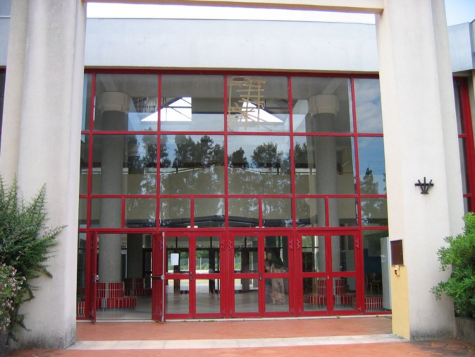 Collège de Casinca : la mise au point des enseignants et du personnel de la vie scolaire Collège de Casinca : la mise au point des enseignants et du personnel de la vie scolaire