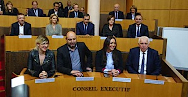 Transports aériens : le Conseil exécutif de Corse demande une réunion d'urgence avec les ministres concernés