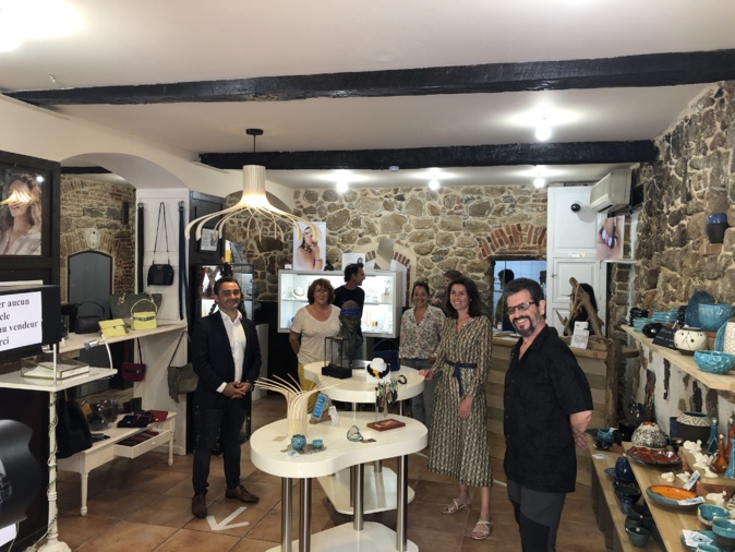 La boutique éphémère « Carré d’Art » revient à Ajaccio La boutique éphémère « Carré d’Art » revient à Ajaccio