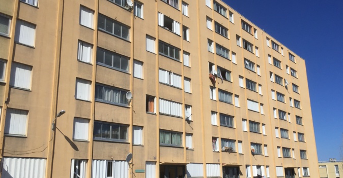 Confinement. A Bastia et Ajaccio, plus de 10% de la population vivait dans un appartement trop petit Confinement. A Bastia et Ajaccio, plus de 10% de la population vivait dans un appartement trop petit