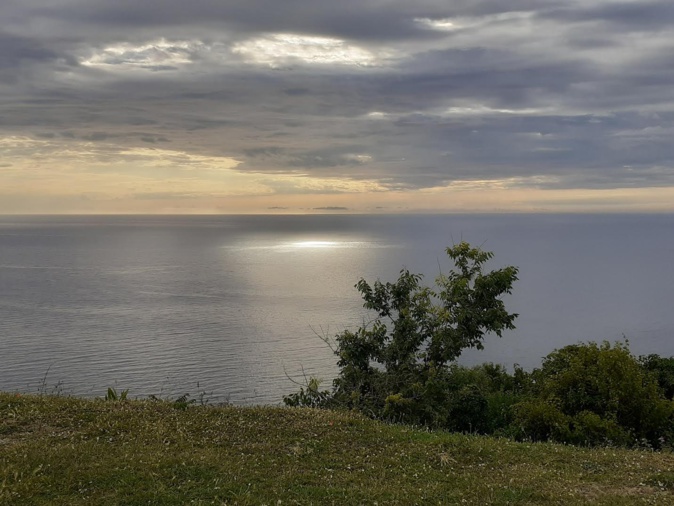 Coucher de soleil sur Canari  (Françoise Geronimi)