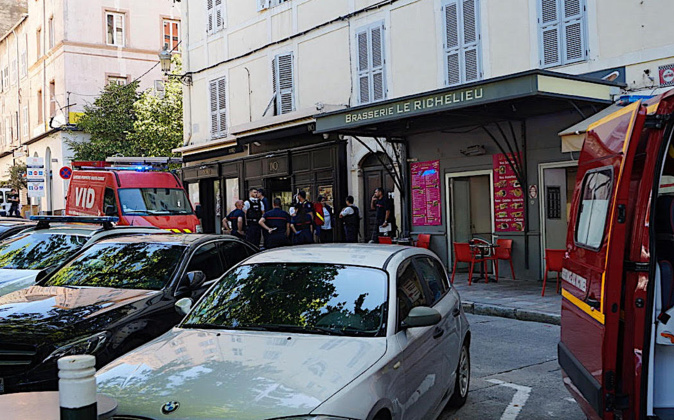Bastia : déploiement de forces de police boulevard De Gaulle