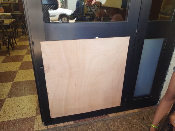 Evisa : 20 impacts de balles contre un café Evisa : 20 impacts de balles contre un café