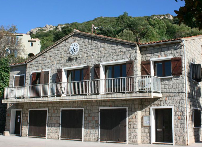 Municipales Figari : Hervé Pacini et Joseph Simoni s'allient pour barrer la route à Jean Giuseppi Municipales Figari : Hervé Pacini et Joseph Simoni s'allient pour barrer la route à Jean Giuseppi