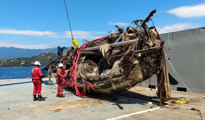 (Photos Marine nationale) (Photos Marine nationale)