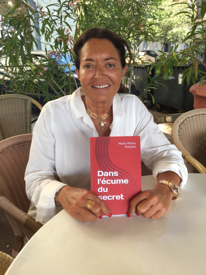 Livres : «Dans l’écume du secret», un des livres de l’été ! Livres : «Dans l’écume du secret», un des livres de l’été !