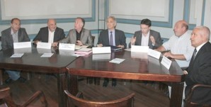 Le document a été signé par Jean-Jacques Panunzi président du conseil général de Cotrse-du-Sud et François Dominici, président de la Cadec