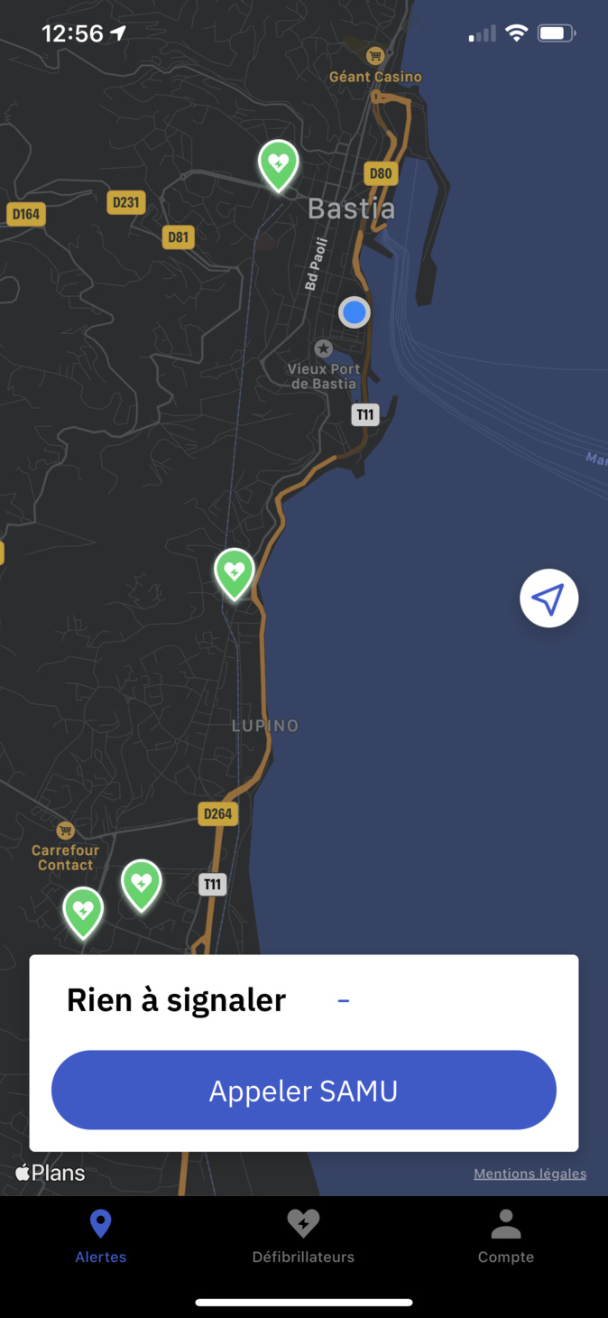 Aperçu de l'application Sauv Life. Les repères verts sont les défibrillateurs à portée. Aperçu de l'application Sauv Life. Les repères verts sont les défibrillateurs à portée.