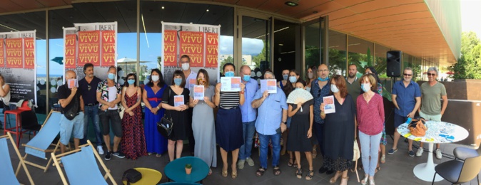 Municipalité et artistes ont présenté la saison 2020/2021 Municipalité et artistes ont présenté la saison 2020/2021