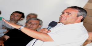 Débat au Clos Colombu à Lumio : Xavier Bertrand n'exclut pas sa candidature à la présidence de l'UMP