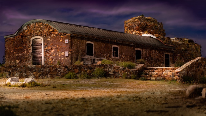 La photo du jour : la tour de Galeria ou de Calcinaghja La photo du jour : la tour de Galeria ou de Calcinaghja