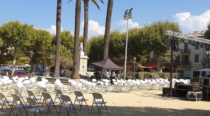 Déception à l'Ile-Rousse après l'annulation du concert des Chjami Aghjalesi Déception à l'Ile-Rousse après l'annulation du concert des Chjami Aghjalesi