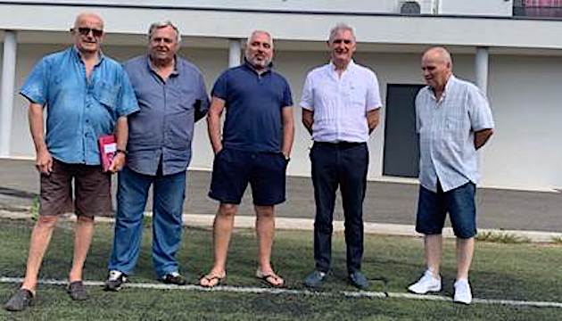 Les dirigeants du club. De gauche à droite, François Paoli, Martin Bisgambiglia, Rémi Bisgambiglia, Xavier Lacombe et Alain Lemeunier.