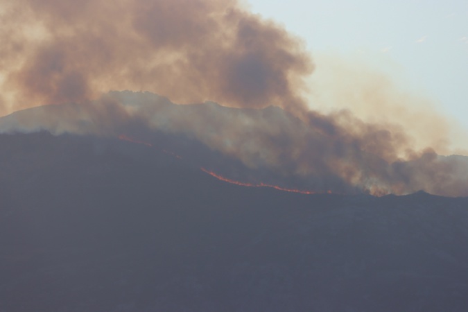 Des moyens aériens sur l'incendie au col de Salvi Des moyens aériens sur l'incendie au col de Salvi