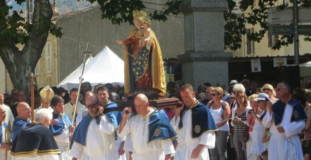 A Santa di u Niolu rassemble chaque année des milliers de croyants.