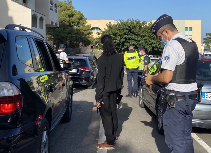 Contrôle de stupéfiant à Paese Novu. Contrôle de stupéfiant à Paese Novu.