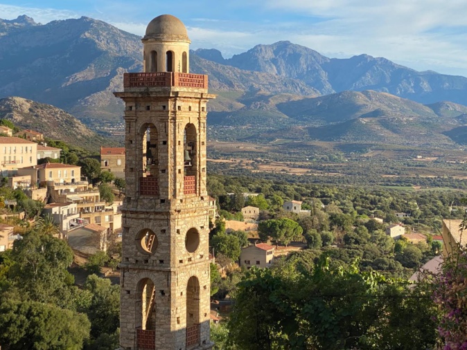 La photo du jour : u campanile de l'église Santa Maria di Lumiu La photo du jour : u campanile de l'église Santa Maria di Lumiu