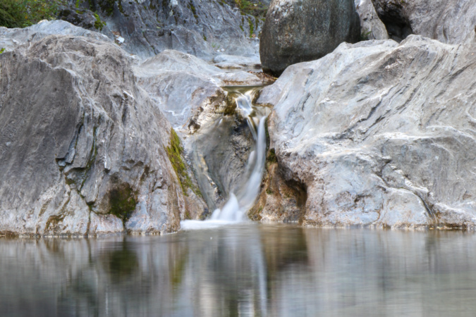 La photo du jour : sous u ponte di l'infernu, coule le Petrignani La photo du jour : sous u ponte di l'infernu, coule le Petrignani