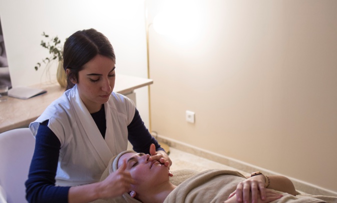 Celia Vepori-Lucciardi dans son institut "A perla rara"... avant le confinement. Celia Vepori-Lucciardi dans son institut "A perla rara"... avant le confinement.