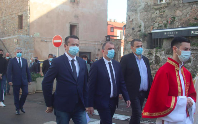 Le maire de Porto-Vecchio Jean-Christophe Angelini et le député de la Corse du Sud, Paul-André Colombani étaient présents parmi d'autres autorités civiles à la cérémonie