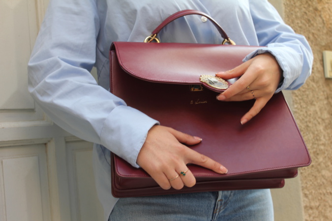 Une jeune balanine crée le premier sac à main en peau de pomme 100% made in France Une jeune balanine crée le premier sac à main en peau de pomme 100% made in France