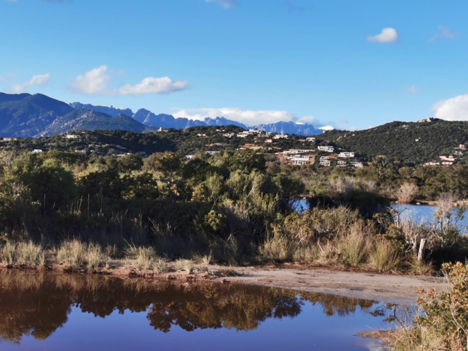 La photo du jour : de Saint-Cyprien aux aiguilles de Bavella