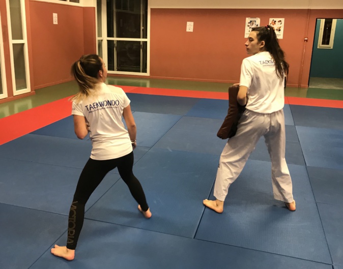 Francesca-Maria Franceschi et Lou Neuville à l'entrainement Francesca-Maria Franceschi et Lou Neuville à l'entrainement