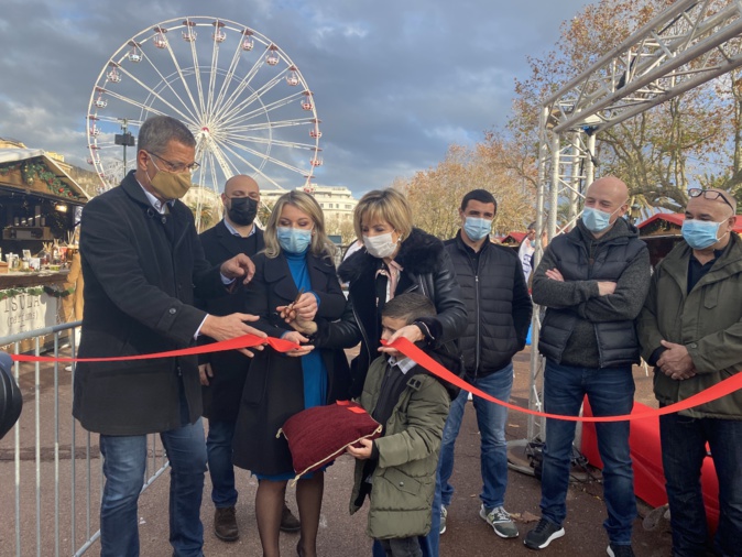 Le marché de Noël de Bastia a ouvert ses portes Le marché de Noël de Bastia a ouvert ses portes