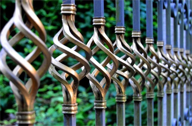 Installer un garde-corps : Comment s’y prendre ? Installer un garde-corps : Comment s’y prendre ?