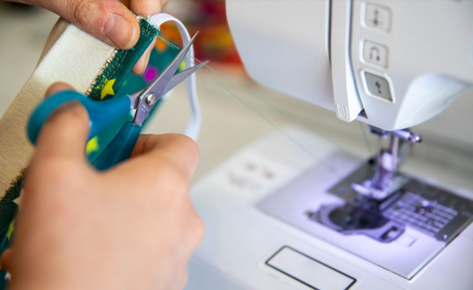 Covid-19 : Le Gouvernement recommande de ne plus porter des masques faits maison Covid-19 : Le Gouvernement recommande de ne plus porter des masques faits maison