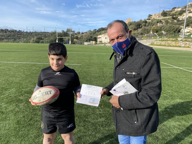 Rugby - Au ras de la mêlée corse Rugby - Au ras de la mêlée corse