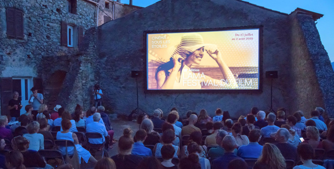 Le site de l'Umbria au cœur du village accueille chaque année la compétition des films corses