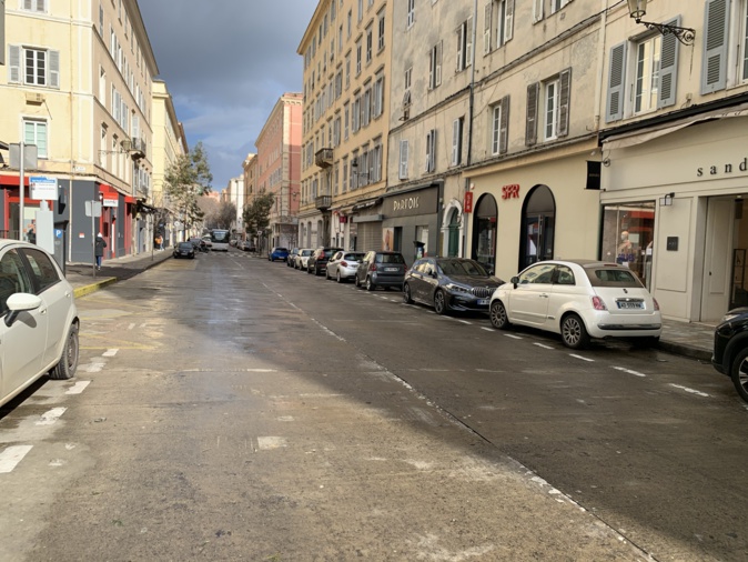 Covid-19 : Les Corses sont-ils prêts à un troisième confinement ? Covid-19 : Les Corses sont-ils prêts à un troisième confinement ?