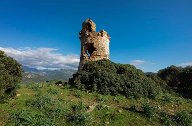 La tour d'Urchinu (photo Jean-Claude Camu)